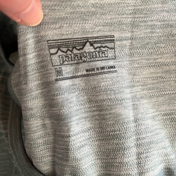 Patagonia Womens Sz M Capilene Cool Daily Tank Green Marle Stripe - Picture 6 of 7